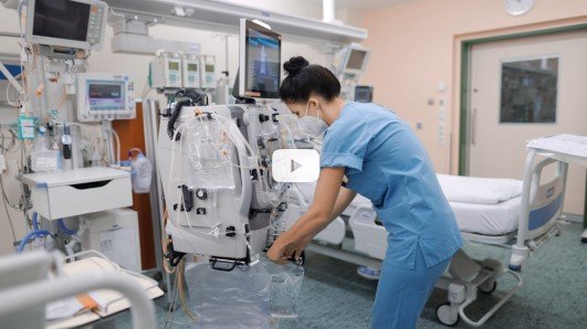 Video: Susanne, Gesundheits- und Krankenpflegerin auf der ITS unserer Klinik für Innere Medizin II