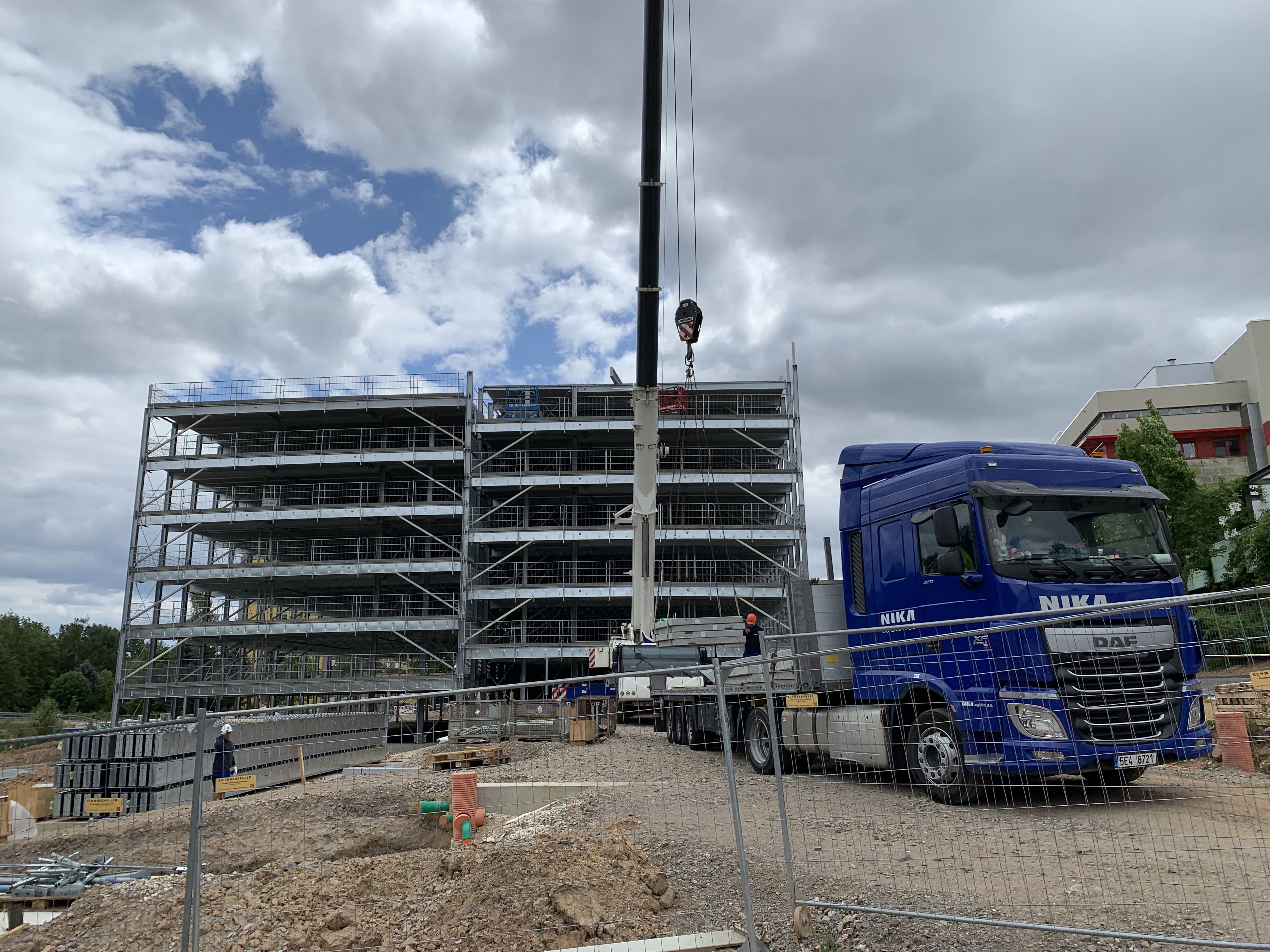 Baustand 08.07.2019 Mitarbeiterparkhaus