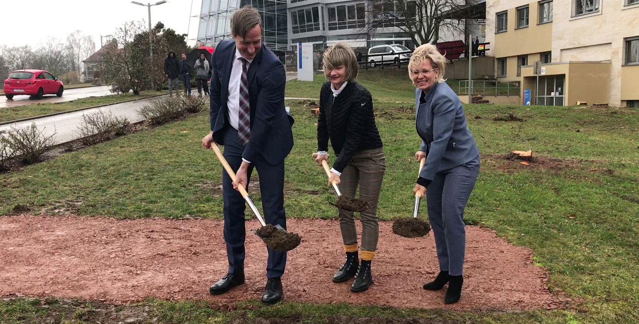 Erster Spatenstich Neubau Haus 9 